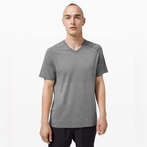 Lululemon Metal Vent Tech Short Sleeve V 2.0
Slate / White Shirt